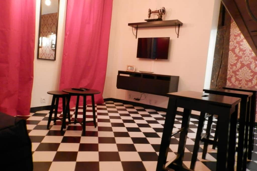 Studio Bistrot Baroque Centre Ville Historique Troyes Eksteriør bilde